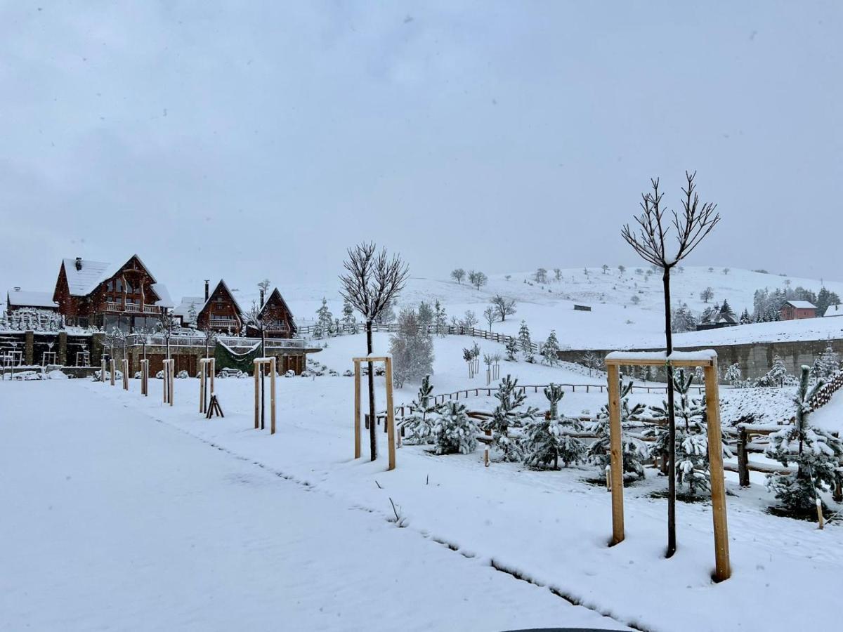 Wooden Valley Zlatibor Resort מראה חיצוני תמונה