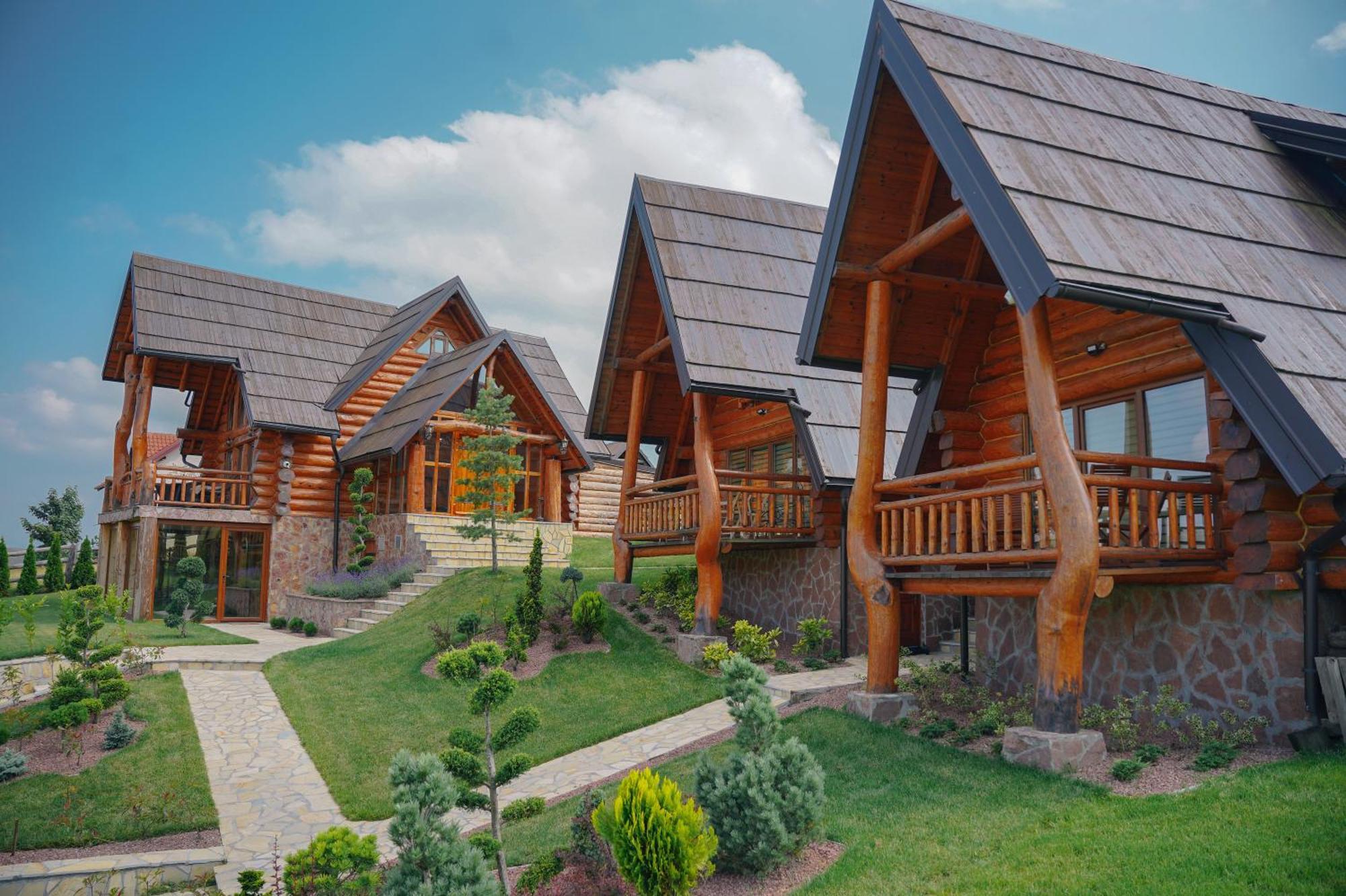 Wooden Valley Zlatibor Resort מראה חיצוני תמונה