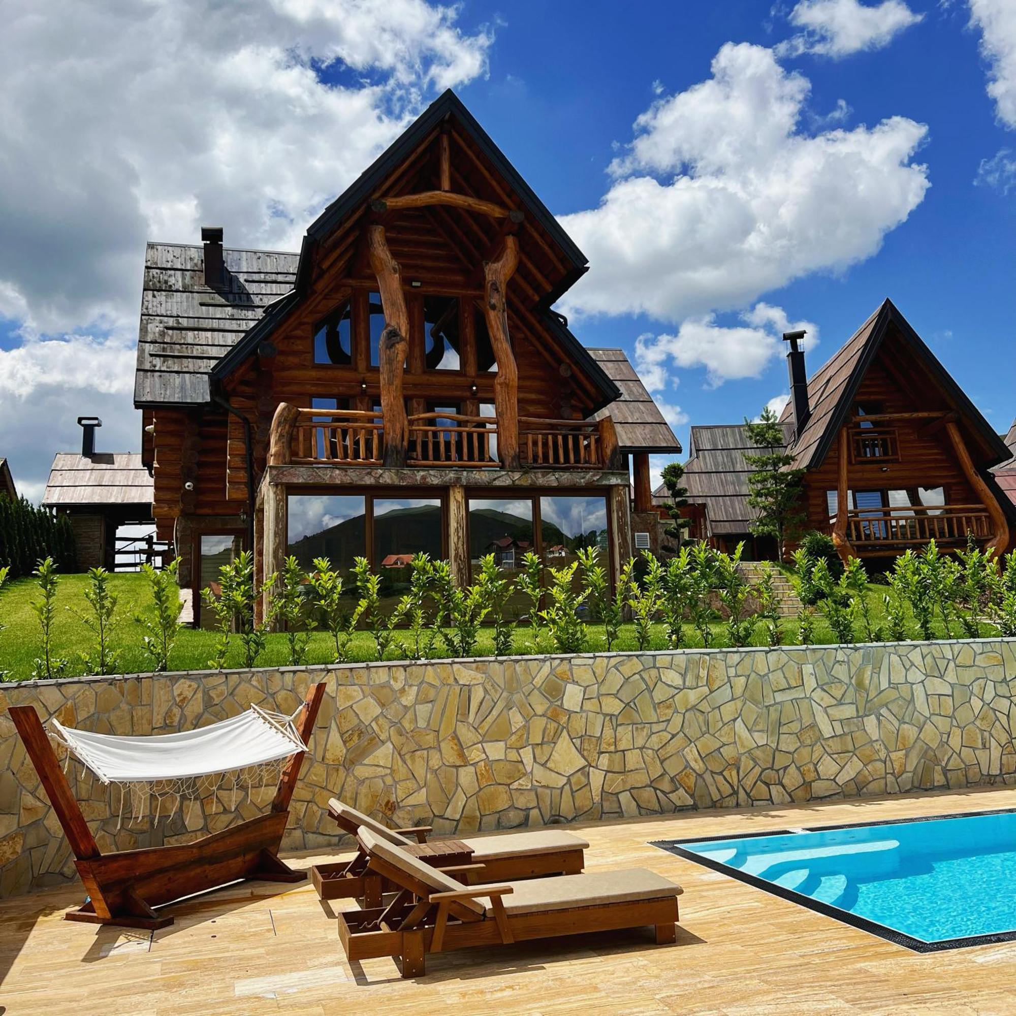 Wooden Valley Zlatibor Resort מראה חיצוני תמונה